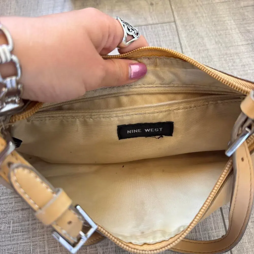 Y2k nine west camel baguette